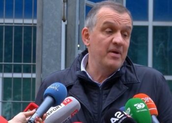 Kushtetuesja rrëzon padinë, Beqaj: Nuk më dëgjoni