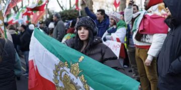 Protestat masive në Iran, 51 qytetarë humbin jetën, mes tyre 9 të mitur