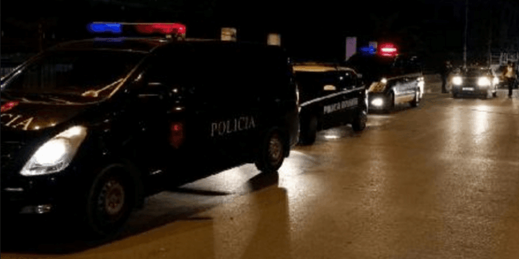 EMRI/ Gjendet i pajetë një person në Elbasan, dyshimet paraprake