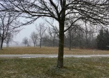 Temperatura të ulëta dhe kushte atmosferike të qëndrueshme, si parashikohet moti për këtë të martë