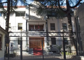 Dyshohet si i përfshirë në vrasjen e Mondi Mëhallës, Gjykata e Apelit lë në burg Xhino Agon