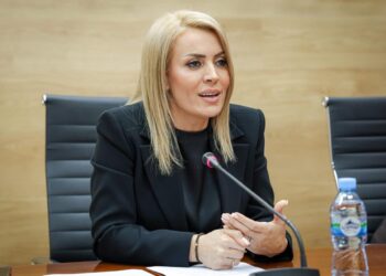 Blerina Gjylameti zyrtarisht drejtoreshë e AKU, prezantohet nga ministri i Bujqësisë