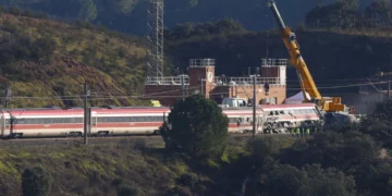 Shkon në 45 numri i viktimave nga aksidenti hekurudhor në Spanjë