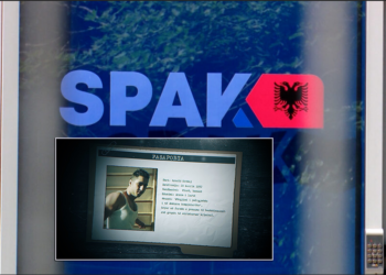 MRAT/ Zyrtarë të institucioneve në grupin e WhatsApp për materialet e hakeruara në SPAK