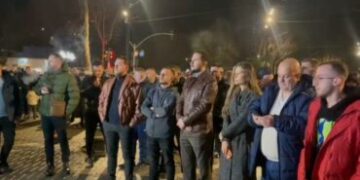Protesta e opozitës, Ervin Salianji i bashkohet protestës së PD