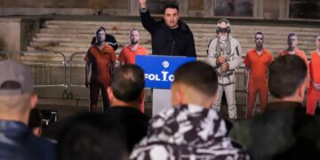 Foltorja e PD pa Berishën/ Këlliçi: Dhuna në protestën e 24 janarit ishte vendim politik