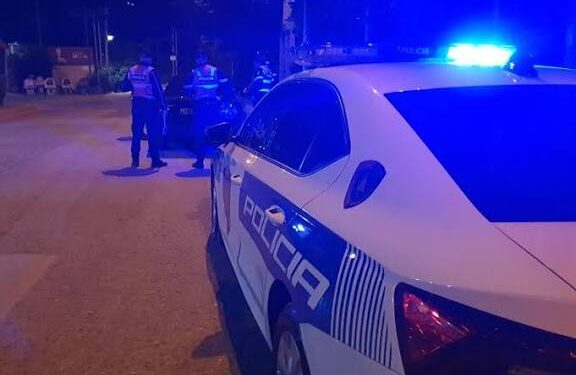 U qëllua me armë zjarri në derë të shtëpisë, ndërron jetë 45-vjeçari nga Shijaku