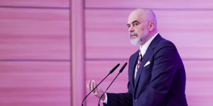 Rama takim me grupin parlamentar socialist, zbardhet agjenda, marrin pjesë edhe ministrat