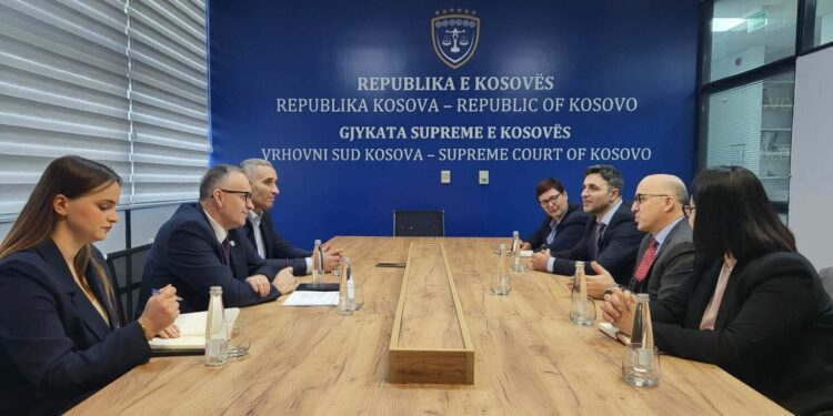 Kreu i ILD viziton Prishtinën për promovimin e standardeve etike dhe profesionale në drejtësi