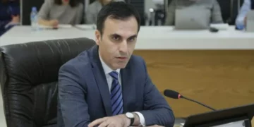 “Duhet eficencë në hetime”/ Olsian Çela thërret në mbledhje prokurorët e rretheve