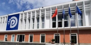 Dështon edhe sot mbledhja e Këshillit të Mandateve, demokratët: Po “mbahemi peng” nga Rama