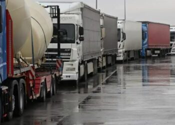 Shenjë proteste kundër pasojave të sistemit të ri digjital të BE, shoferët e kamionëve në Ballkan