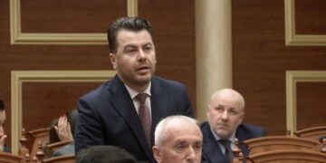 Kapri: Bëni transparencë për dosjen ‘Balluku’
