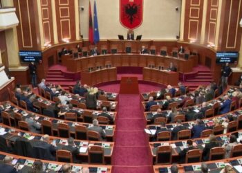 Sot seancë në Kuvend, votohet projektligji për “Bordin e Paqes”
