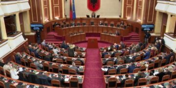 Sot seancë në Kuvend, votohet projektligji për “Bordin e Paqes”