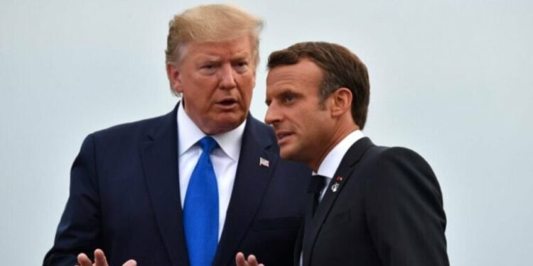 “Do të bëj çfarëdo që të duash, vetëm mos ia trego francezëve”/ Trump tallet me Macron: E detyrova..