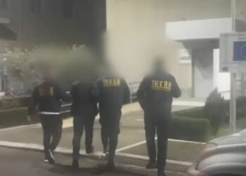 Drogë në burgun e Elbasanit, arrestohen tre persona