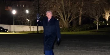 Trump akuzon sërish ish-presidentin Biden: Lejoi dhjetëra miliona kriminelë të paligjshëm të hynin