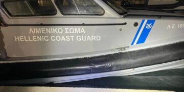 Përplasja e motoskafit të emigrantëve me Rojen Bregdetare në Greqi, shkon në 15 numri i viktimave!