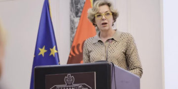 Ministrja Sala: Kanceri kërkon angazhim të përbashkët dhe transformim të thellë në  onkologji