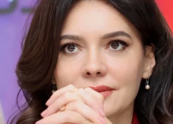 Elisa Spiropali reagon për herë të parë pas shkarkimit nga Edi Rama: Dje përfundoi një detyrë