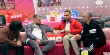 Luizi i premton Stenaldos takim me vajzën e tij; banori përlotet nga emocionet