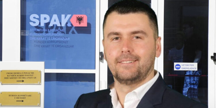 Fajtor për korrupsion zgjedhor, Edison Memolla vetëdorëzohet në policinë e Kavajës