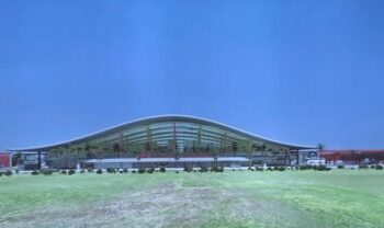 Aeroporti i Vlorës bllokohet në gjykata; MACBO kërkon auditim ndërkombëtar.