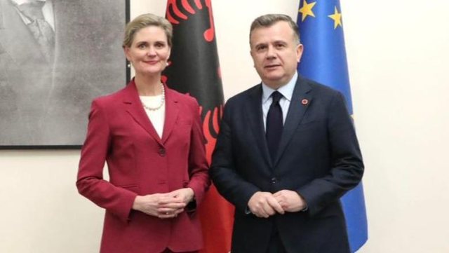 “Krenarë që do të presim samitin e NATO-s”, zbardhet takimi i Ballës me VanHorn