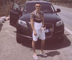 Ky është Egli Pashollari, 31-vjeçari që u vra nga goditjet me thikë pas një sherri në Tiranë