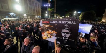 Meta: As plumbat e gomës, as dhuna dhe rrëmbimet mafioze nuk e ndalin uraganin e lirisë