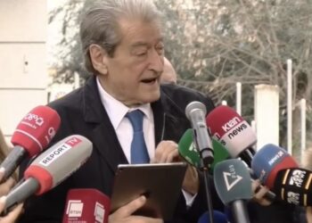 “Videot janë në dosjen e SPAK, rrugaçe e ligjit”, Berisha: Irena Gjoka këshilltare e Ergys Agasit