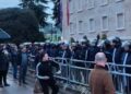 Protesta e opozitës: Policia blindon Kryeministrinë