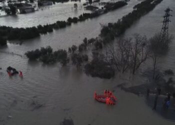 Bashkë me tërmetet, Qeveria mund të bëjë me detyrim edhe sigurimin nga përmbytjet