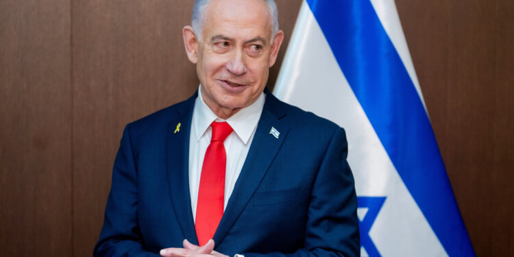 Netanyahu paralajmëron: Kush na sulmon, do përballet me pasoja, Izraeli gati