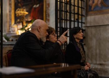 Rama vizitë në Vatikan, publikon foto nga Bazilika me flamurin shqiptar