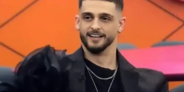 ‘Babi e dëboi mamin prej shtëpisë’/ DJ Gimbo i rrëfen Selinit për ndarjen e prindërve të tij