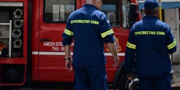 E rëndë në Greqi! Gjendet një trup brenda makinës së djegur