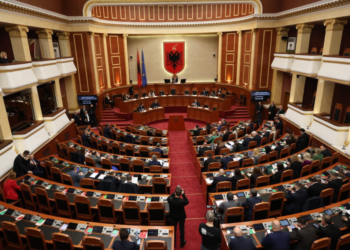 Ndryshim formule në Komisionin e Reformës Territoriale? PS dhe opozita përballen sot në Kuvend