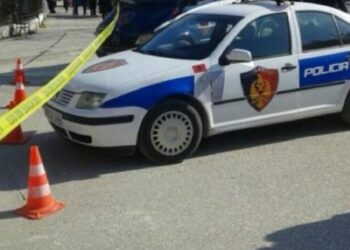 E rëndë! Doli para makinës për të marrë para, humb jetën tragjikisht