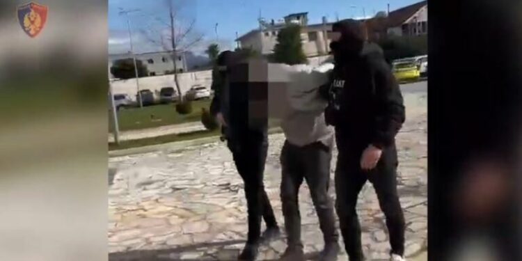 Në kërkim për trafik droge, arrestohet 35-vjeçari, pritet ekstradimi në Itali