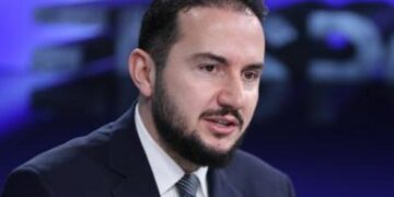 Salianji: Shqipëria fundoset, qeveria e Ramës fokus vetëm propagandën