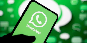 WhatsApp denoncon përpjekjen e autoriteteve ruse për të “bllokuar plotësisht” funksionimin e saj