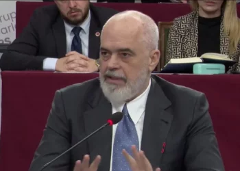 “Prokurorët të armatosen me prova”, Rama i prerë: Me votën tonë arrestim për Ballukun, jo!