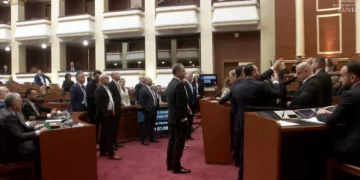 LAJM I FUNDIT/ Deputetët e PD “gardh” te Berisha, kryedemokrati nuk liron foltoren