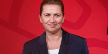 Bisedimet për koalicion pas zgjedhjeve, kryeministrja daneze Frederiksen jep dorëheqjen
