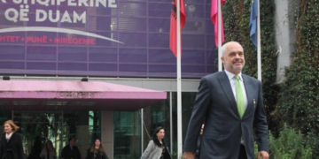Edi Rama mbledh Kryesinë e Partisë Socialiste, ja çfarë pritet të diskutohet