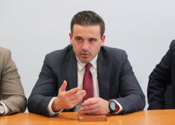 Emërohet kryetari i ri i Degës Doganore Fier, Eridjol Xhafa merr detyrën