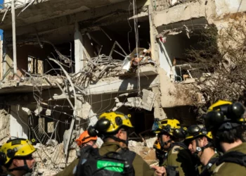 Raketat iraniane çajnë “kupolën e hekurt” të Izraelit.Trump hap negociatat dhe shtyn sulmet,