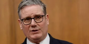 Starmer mbledh liderët e biznesit, pritet të shqyrtojnë ndikimin e luftës Iran–SHBA